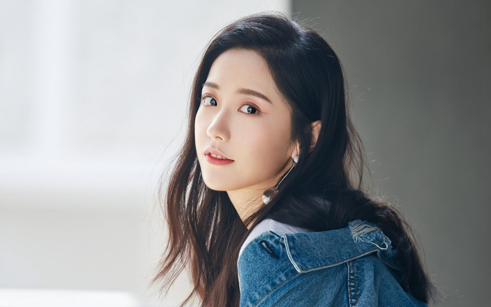 乐鱼（中国）体育官方网站-逆境翻盘战术关键场控的临场指挥能力