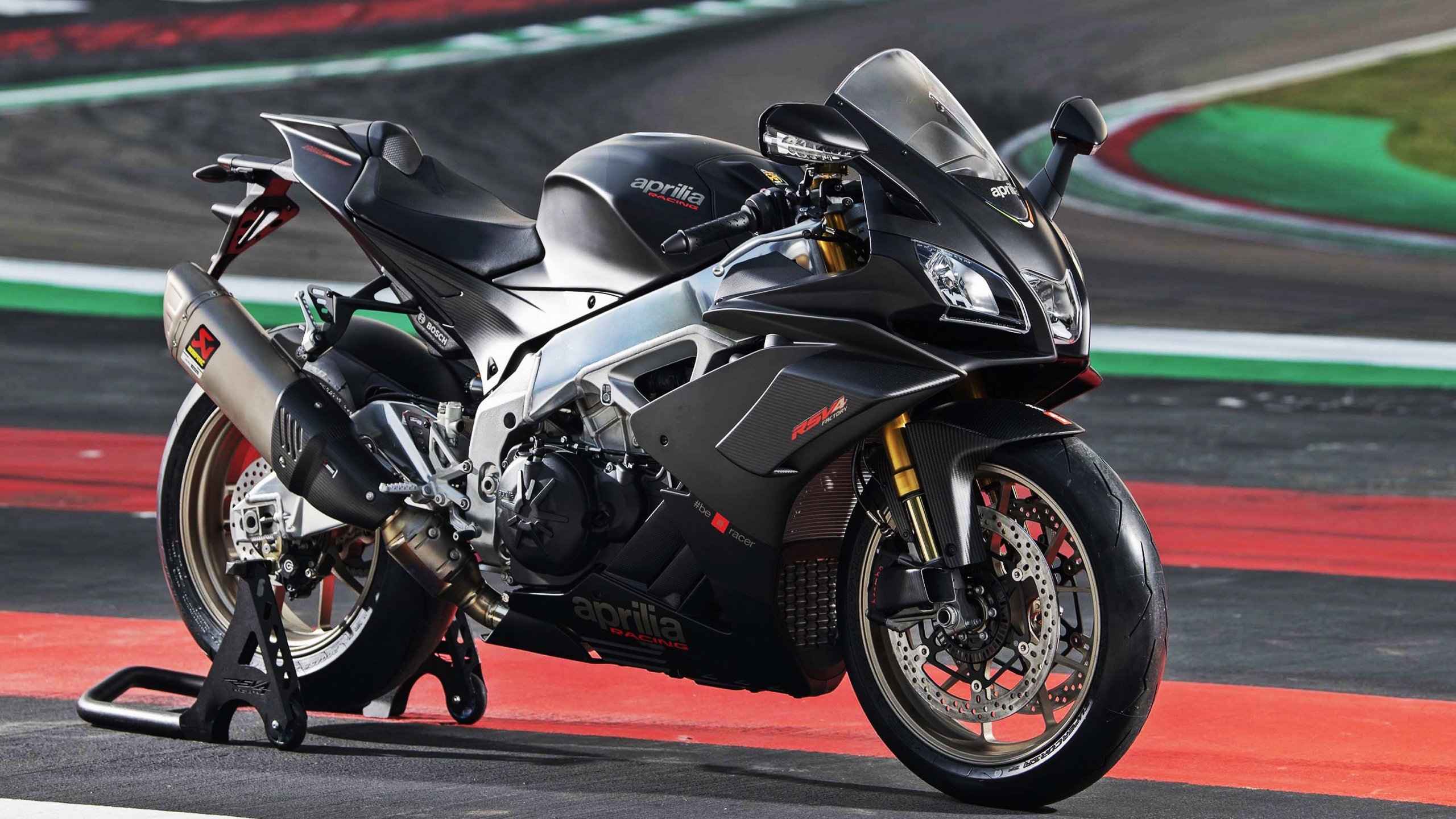 下载乐鱼体育APP-篮球裁判专项培训持续开展强化规则理解与应变能力，篮球裁判员培训方案